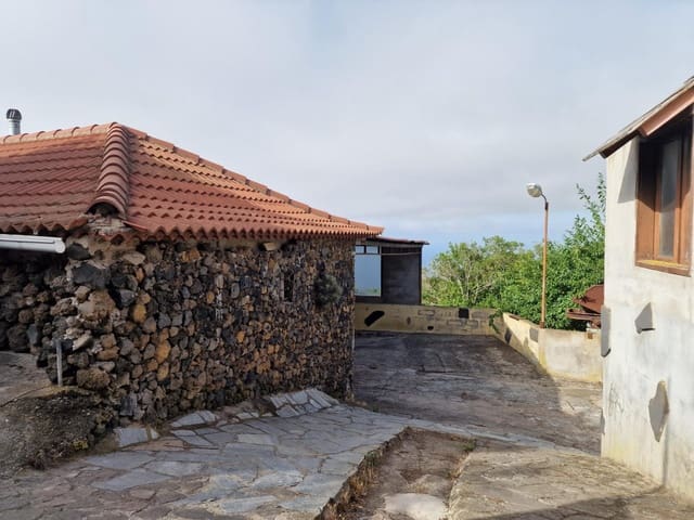 2 sypialnia Finka/Dom wiejski na sprzedaż w Icod de los Vinos z garażem - 152 000 € (Ref: 9892739)