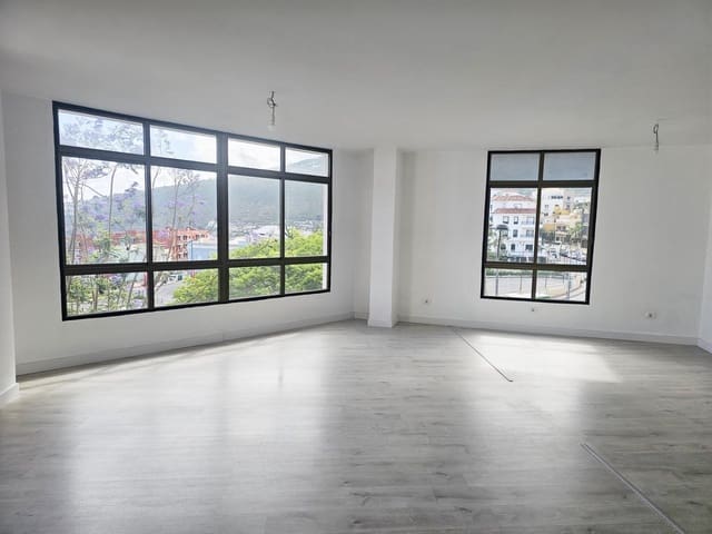 Office for rent in La Orotava - € 600 (Ref: 9892741)