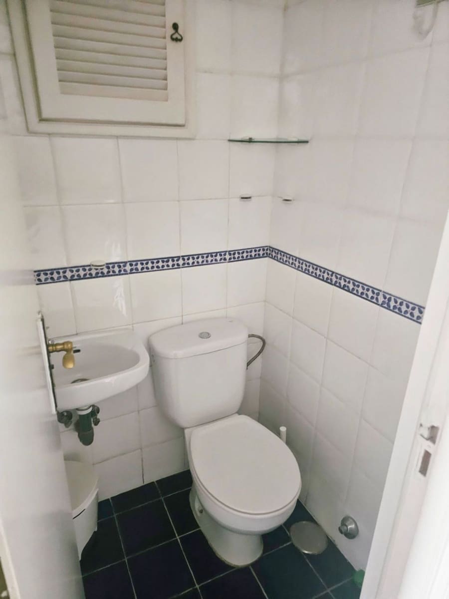 Office for rent in La Orotava - € 650 (Ref: 9892742)