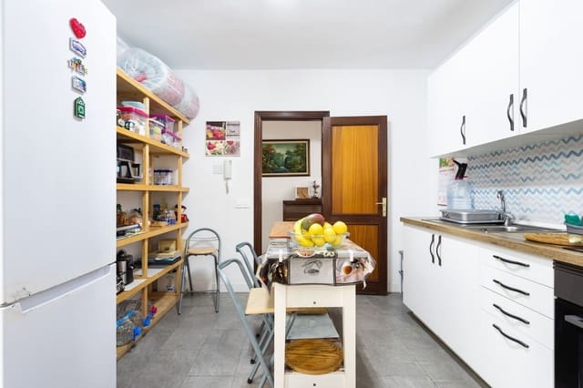 4 soveværelse Lejlighed til salg i Puerto de la Cruz - € 285.000 (Ref: 9892744)