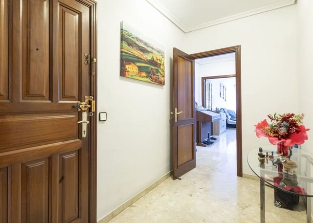 4 soveværelse Lejlighed til salg i Puerto de la Cruz - € 285.000 (Ref: 9892744)