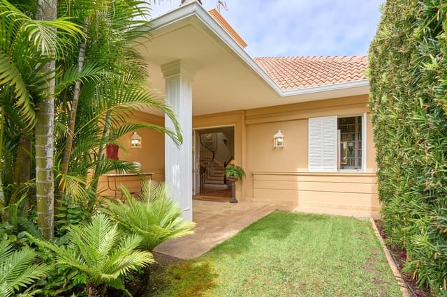 6 quarto Moradia para venda em La Quinta, Santa Ursula com piscina garagem - 1 800 000 € (Ref: 9954264)