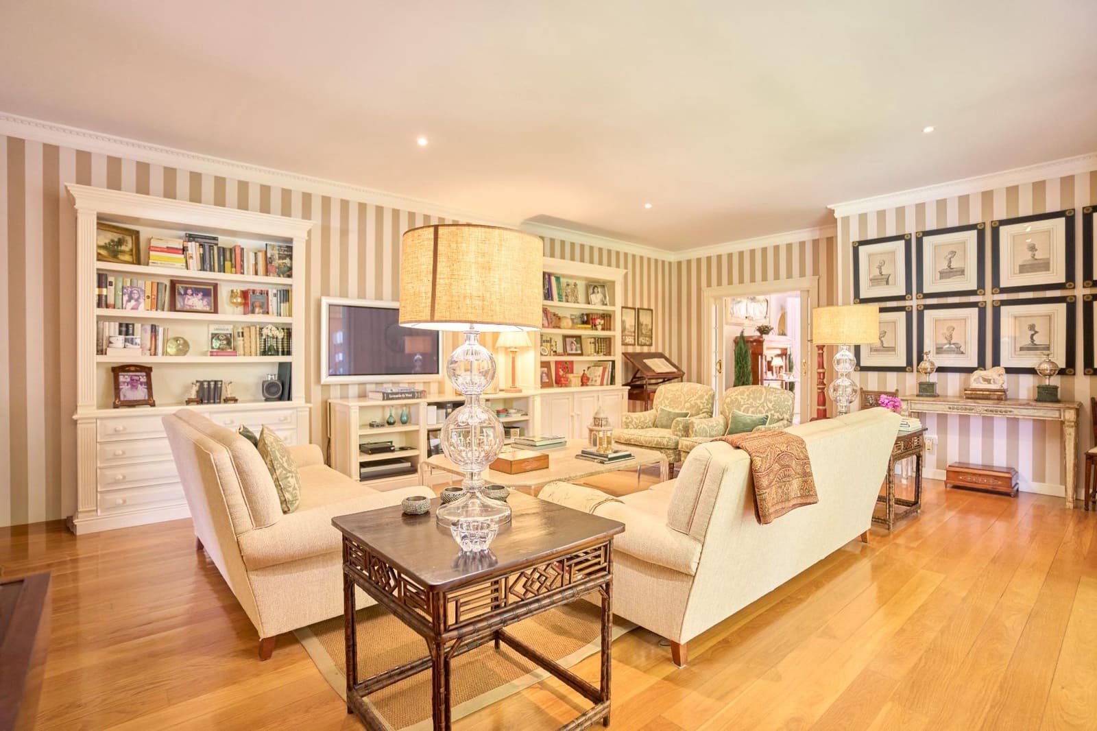 6 quarto Moradia para venda em La Quinta com piscina garagem - 1 800 000 € (Ref: 9954264)
