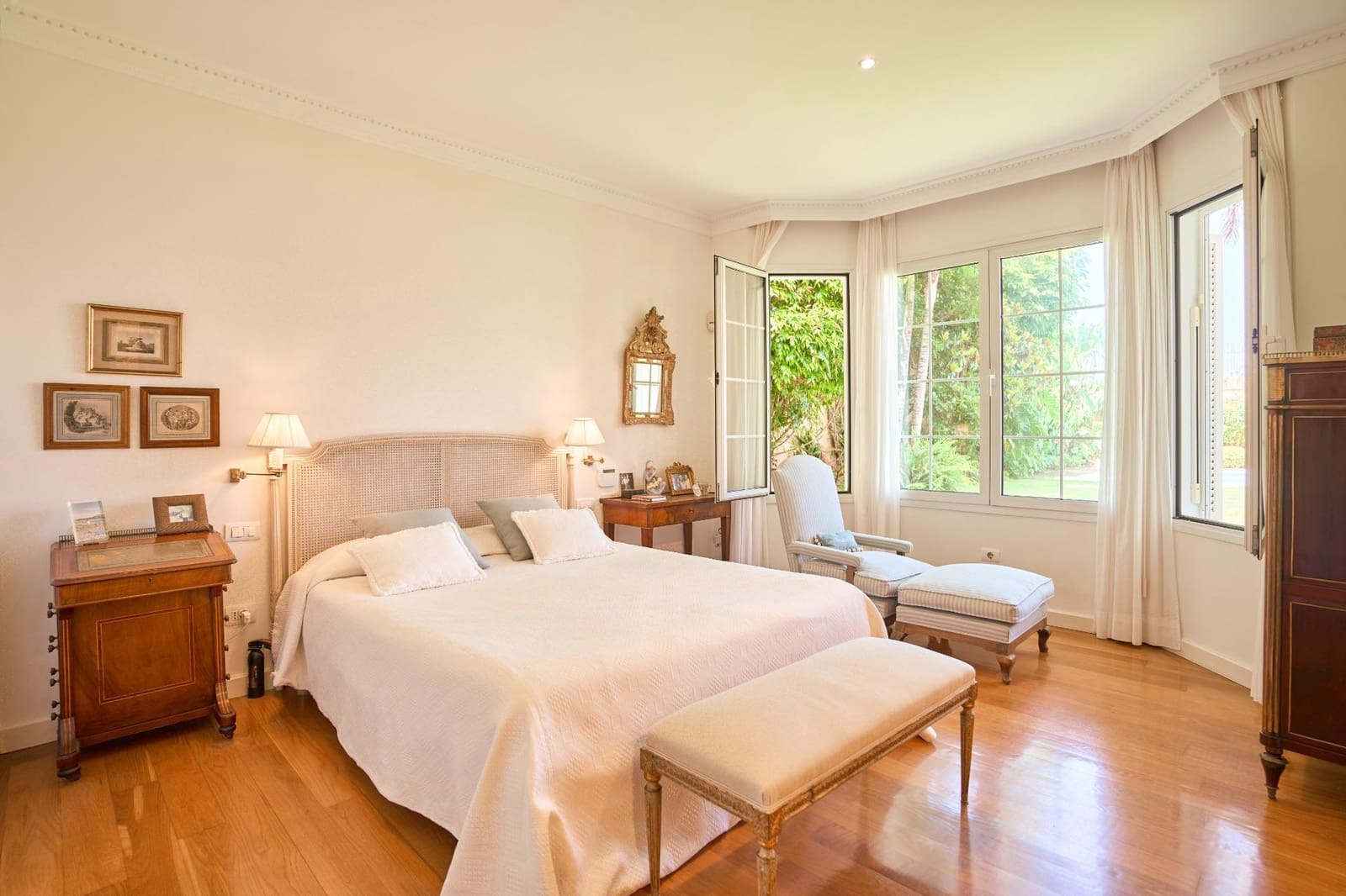 6 quarto Moradia para venda em La Quinta com piscina garagem - 1 800 000 € (Ref: 9954264)
