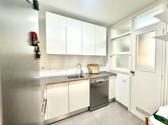 Piso de 2 habitaciones en Urbanizacion Anaga, Santa Cruz de Tenerife en alquiler - 1.100 € (Ref: 9959820)