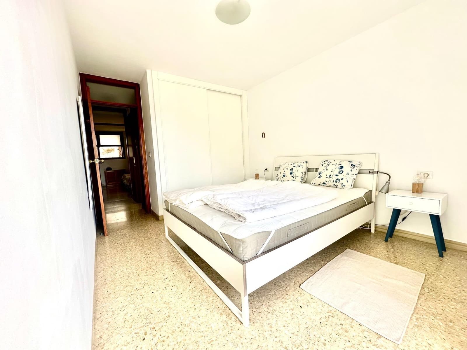 2 quarto Apartamento para arrendar em Santa Cruz de Tenerife - 1 100 € (Ref: 9959820)