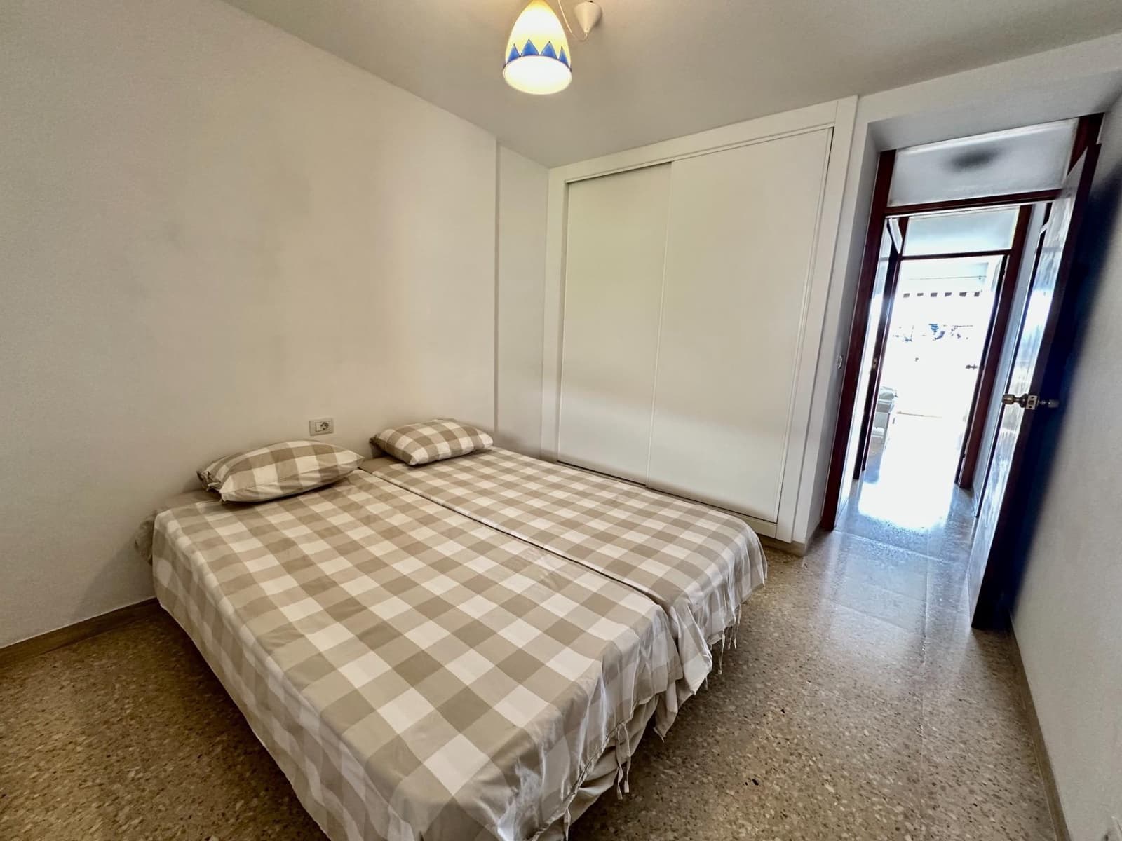 2 quarto Apartamento para arrendar em Santa Cruz de Tenerife - 1 100 € (Ref: 9959820)