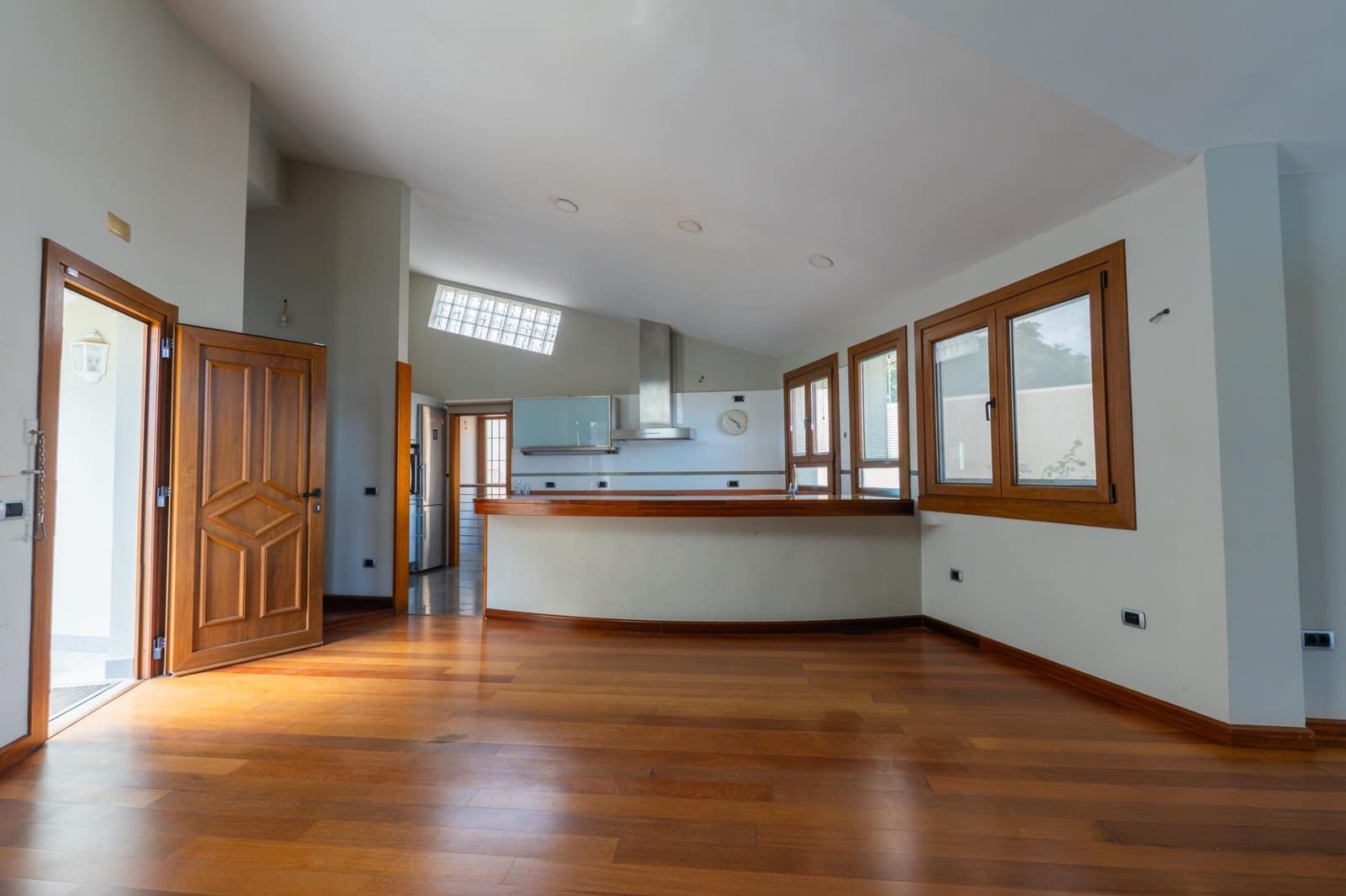 5 sypialnia Willa na sprzedaż w La Orotava z basenem garażem - 790 000 € (Ref: 9973361)