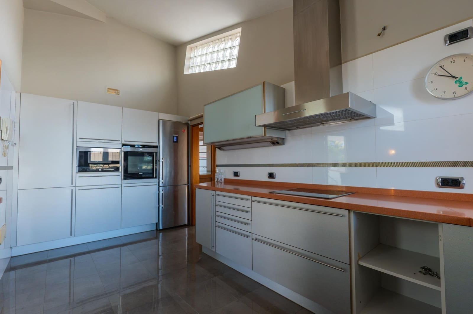 5 sypialnia Willa na sprzedaż w La Orotava z basenem garażem - 790 000 € (Ref: 9973361)