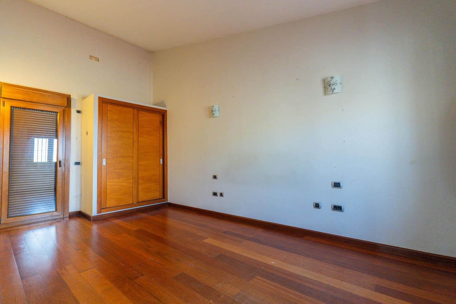 5 sypialnia Willa na sprzedaż w La Orotava z basenem garażem - 790 000 € (Ref: 9973361)