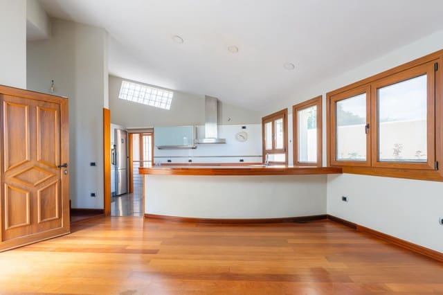 5 sypialnia Willa na sprzedaż w La Orotava z basenem garażem - 790 000 € (Ref: 9973361)