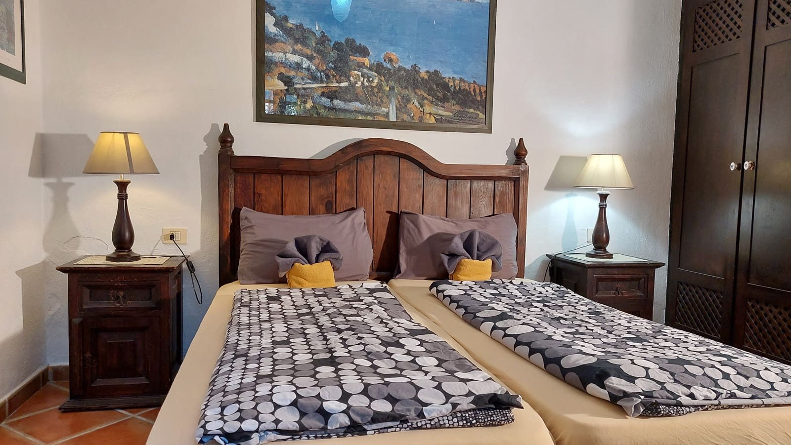 7 makuuhuone Hotelli myytävänä paikassa Icod de los Vinos - 1 000 000 € (Ref: 9659723)