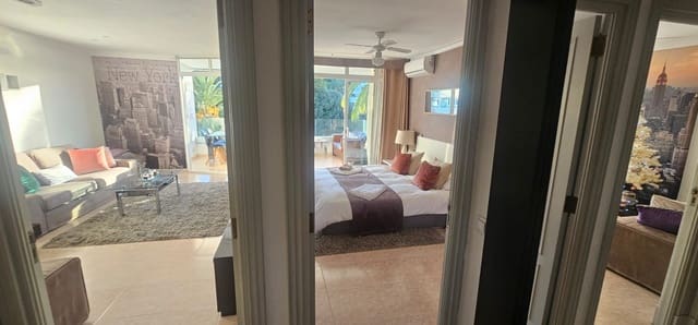 2 makuuhuone Ranta-asunto myytävänä paikassa Puerto Portals, Calvià mukana uima-altaan - 900 000 € (Ref: 9656861)