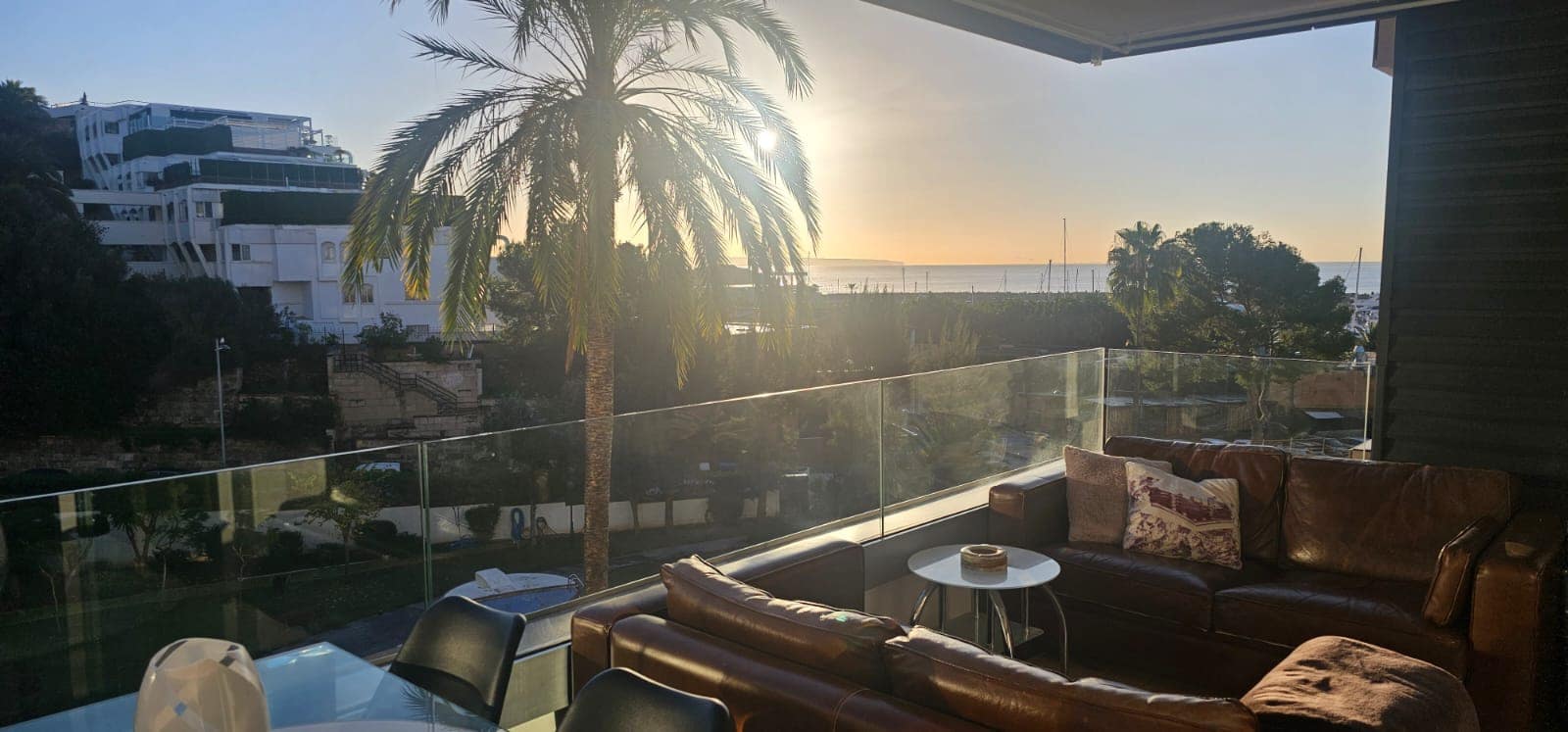 2 sypialnia Apartament przy plaży na sprzedaż w Puerto Portals z basenem - 900 000 € (Ref: 9656861)