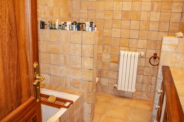 4 chambre Finca/Maison de Campagne à vendre à Alaró avec garage - 3 650 000 € (Ref: 9657869)