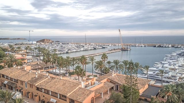 3 bedroom Flat for sale in Costa d'en Blanes, Calvià with pool garage - € 1,300,000 (Ref: 9672719)