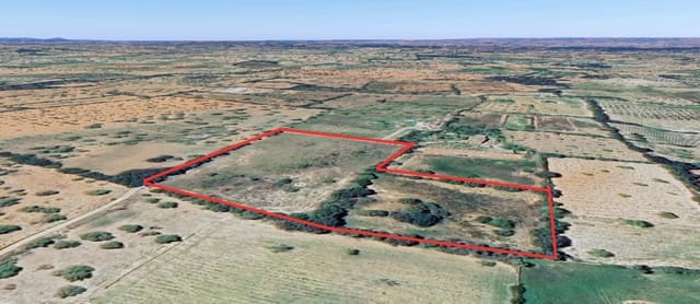 Grunde uden byggetilladelser til salg i Cas Concos, Felanitx - € 425.000 (Ref: 9679244)