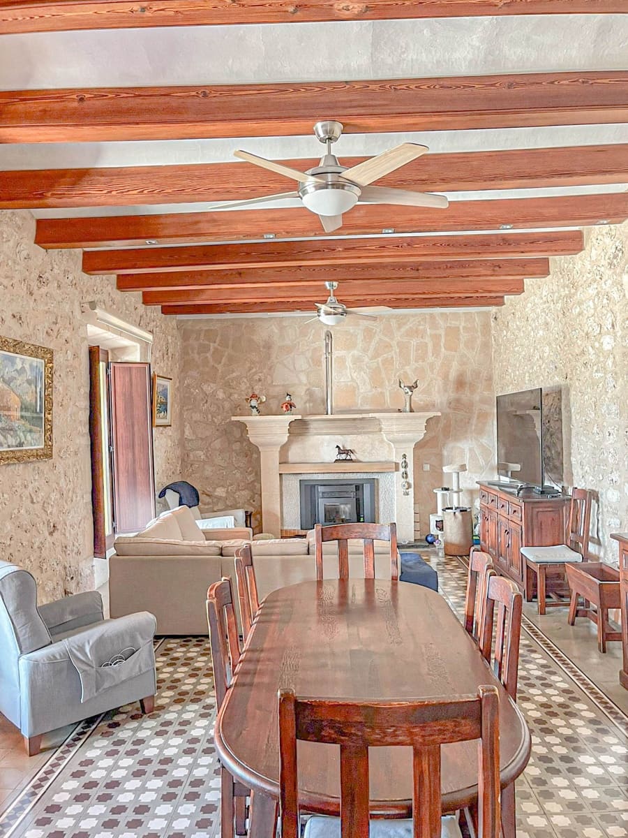 7 quarto Hotel para venda em Lloret de Vista Alegre com piscina garagem - 3 800 000 € (Ref: 9685651)