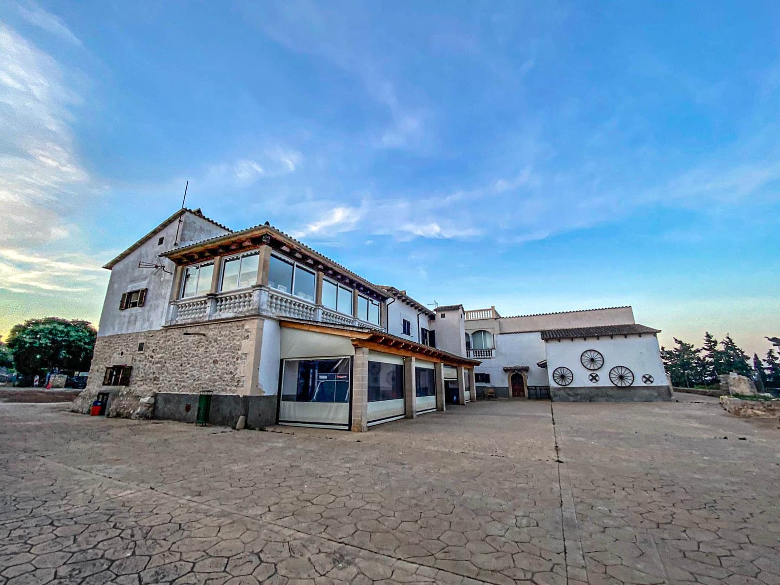 7 quarto Hotel para venda em Lloret de Vista Alegre com piscina garagem - 3 800 000 € (Ref: 9685651)