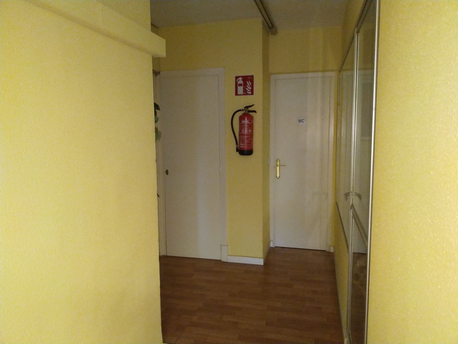 6 Zimmer Büro zu verkaufen in Son Caliu mit Pool - 350.000 € (Ref: 9685695)