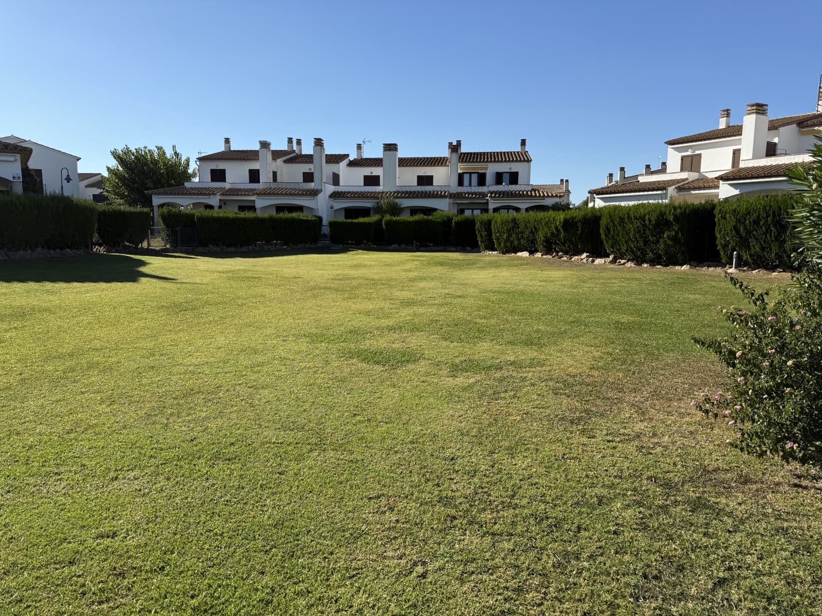 4 slaapkamer Rijtjeshuis te koop in Torroella de Montgri met zwembad garage - € 465.000 (Ref: 9664054)