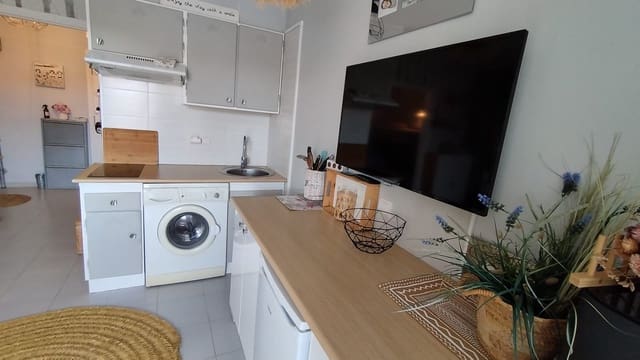 Apartament na sprzedaż w Torroella de Montgrí z basenem - 145 000 € (Ref: 9667220)