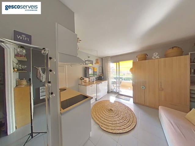 Apartament na sprzedaż w Torroella de Montgrí z basenem - 145 000 € (Ref: 9667220)