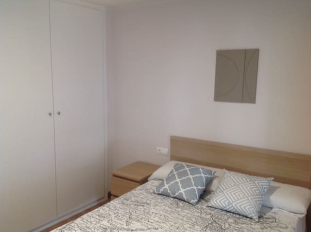 Appartement de Plage de 3 chambres de location de vacances à L'Estartit, Torroella de Montgrí avec garage - 300 € (Ref: 9669546)