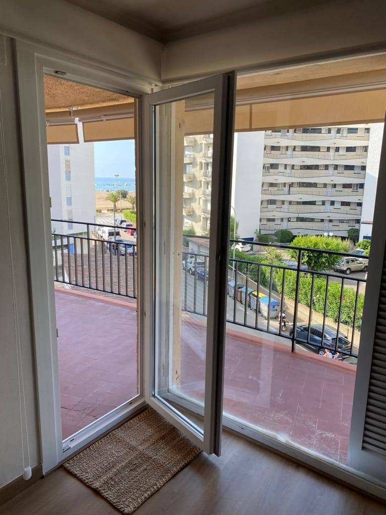 Appartement de Plage de 3 chambres de location de vacances à L'Estartit avec garage - 300 € (Ref: 9669546)