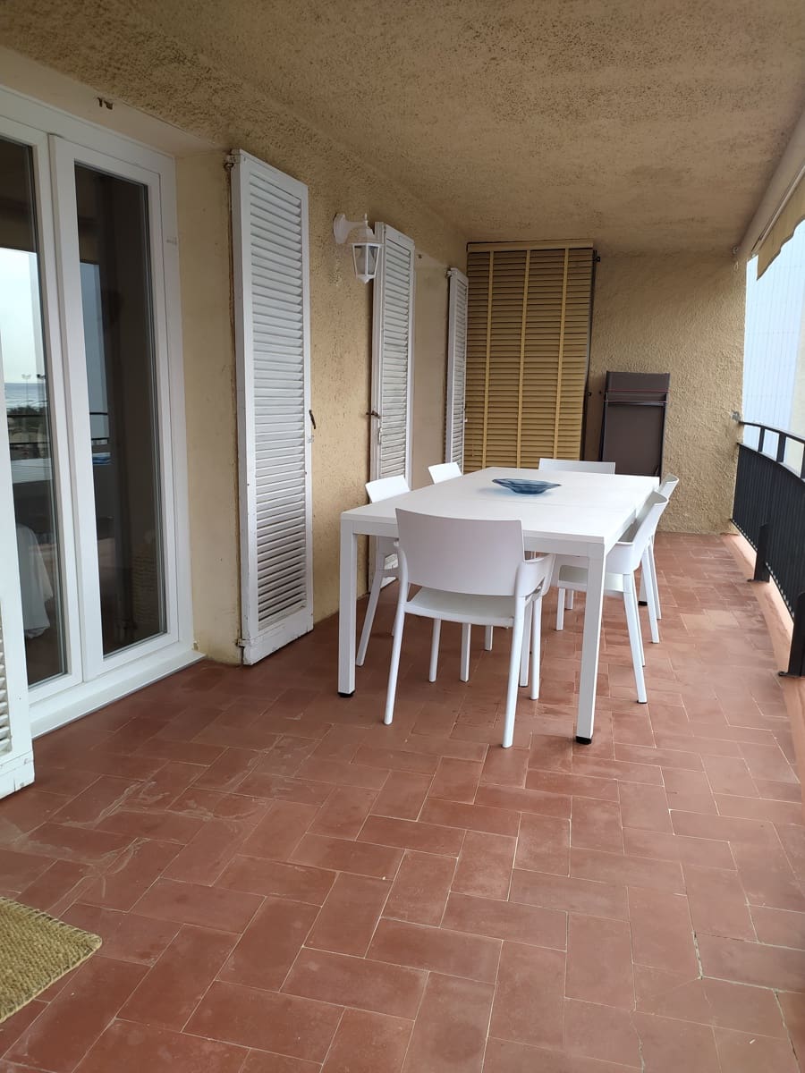 Appartement de Plage de 3 chambres de location de vacances à L'Estartit avec garage - 300 € (Ref: 9669546)
