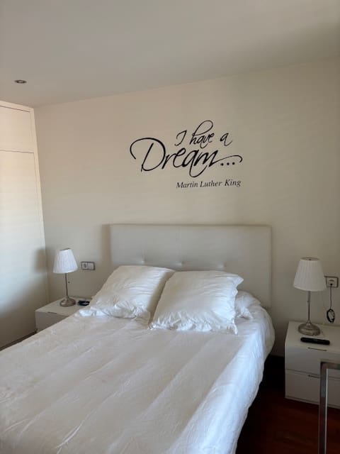 1 bedroom Flat for sale in Vic - € 205,000 (Ref: 9709026)