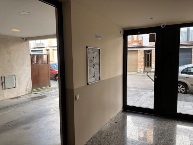 1 bedroom Flat for sale in Vic - € 205,000 (Ref: 9709026)