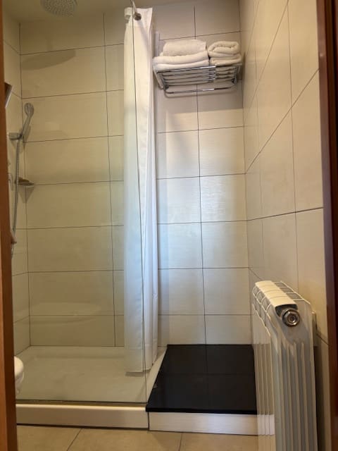 1 bedroom Flat for sale in Vic - € 205,000 (Ref: 9709026)