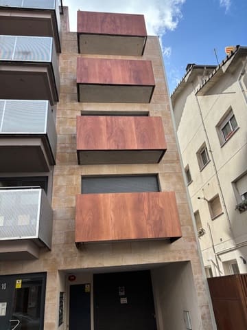 1 bedroom Flat for sale in Vic - € 205,000 (Ref: 9709026)