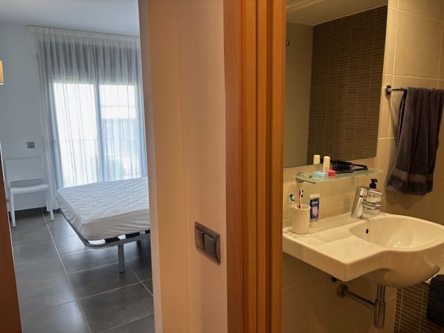 2 bedroom Apartment for holiday rental in L'Estartit with pool garage - € 1,200 (Ref: 9770890)