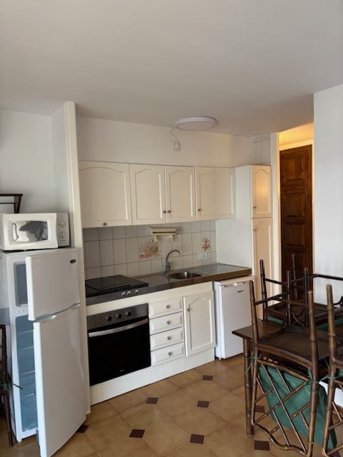 2 bedroom Apartment for holiday rental in L'Estartit with pool garage - € 350 (Ref: 9770920)