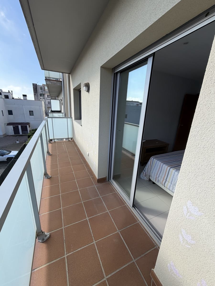 Apartamento Playa de 2 habitaciones en L'Estartit en alquiler vacacional con piscina garaje - 1.500 € (Ref: 9849922)