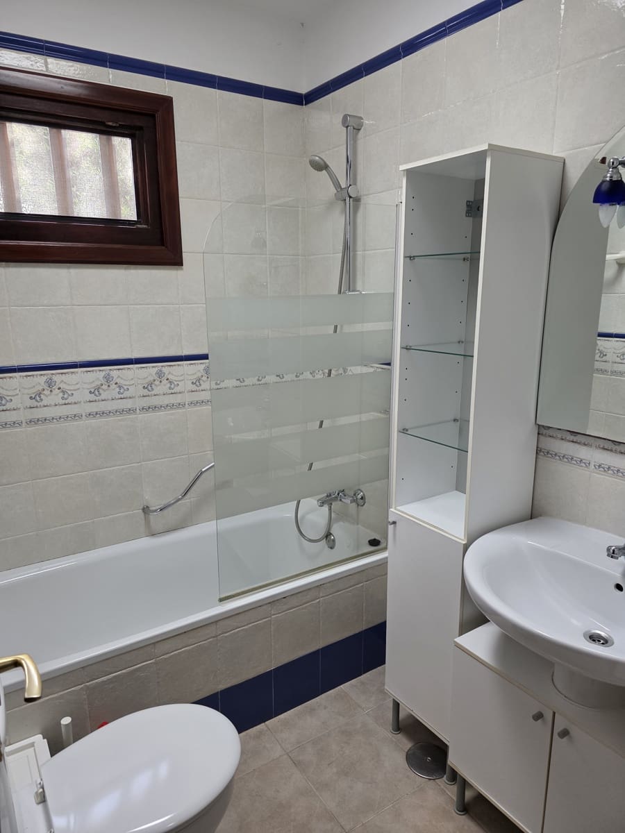 3 Zimmer Villa zu verkaufen in Yaiza mit Pool Garage - 450.000 € (Ref: 9707797)