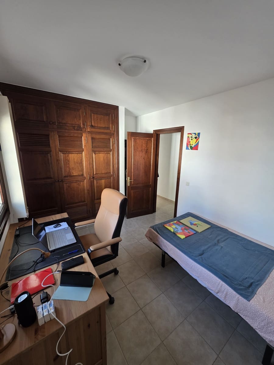 3 Zimmer Villa zu verkaufen in Yaiza mit Pool Garage - 450.000 € (Ref: 9707797)