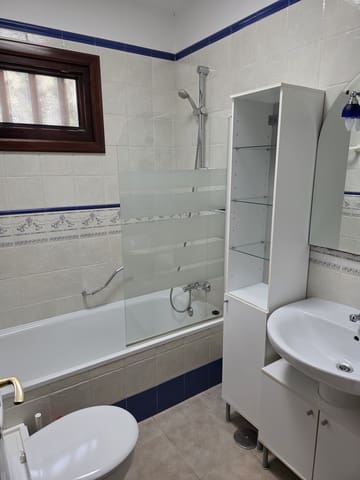 3 Zimmer Villa zu verkaufen in Playa Blanca, Yaiza mit Pool Garage - 450.000 € (Ref: 9707797)