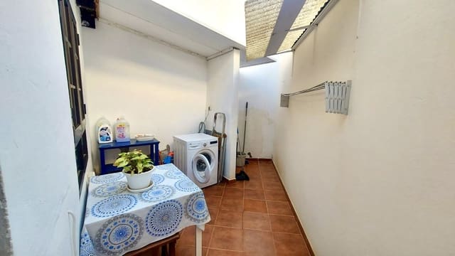 2 sypialnia Dom na sprzedaż w Costa Teguise, Teguise z garażem - 375 000 € (Ref: 9857795)