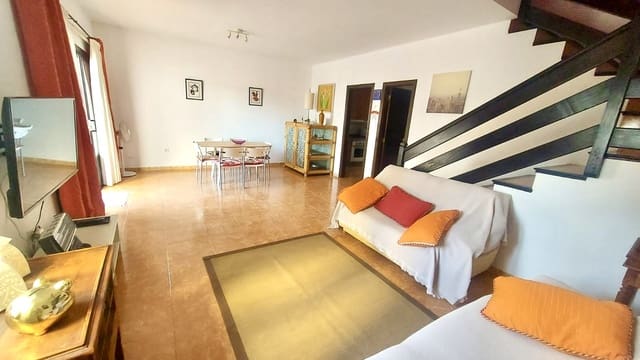 2 sypialnia Dom na sprzedaż w Costa Teguise, Teguise z garażem - 375 000 € (Ref: 9857795)
