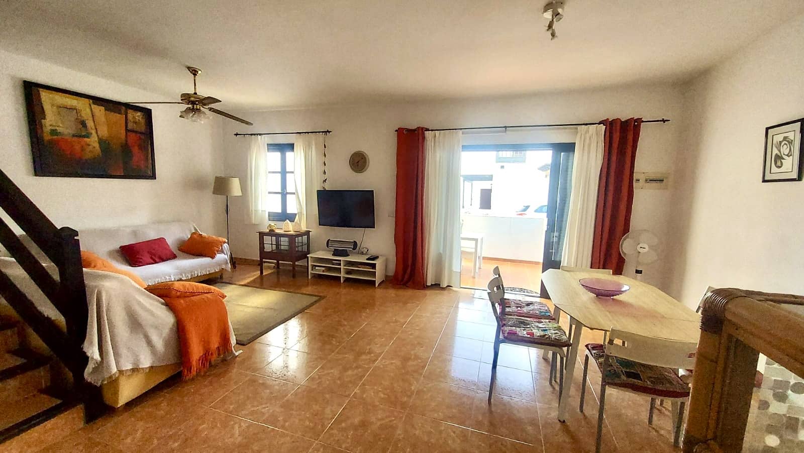 2 soverom Hus til salgs i Costa Teguise med garasje - € 375 000 (Ref: 9857795)