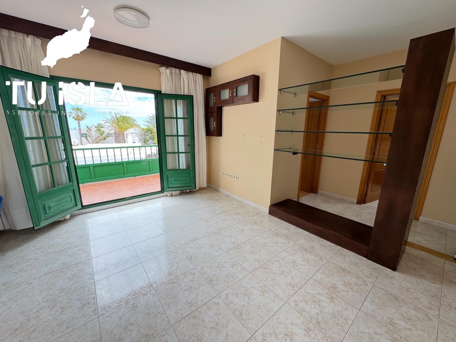 2 chambre Appartement à vendre à Costa Teguise avec piscine garage - 310 000 € (Ref: 9857798)
