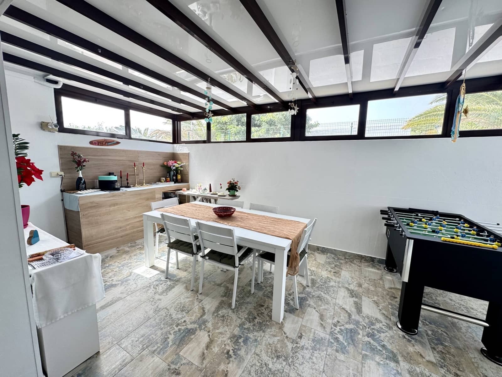 4 soveværelse Byhus til salg i Arrecife med swimmingpool - € 485.000 (Ref: 9857800)
