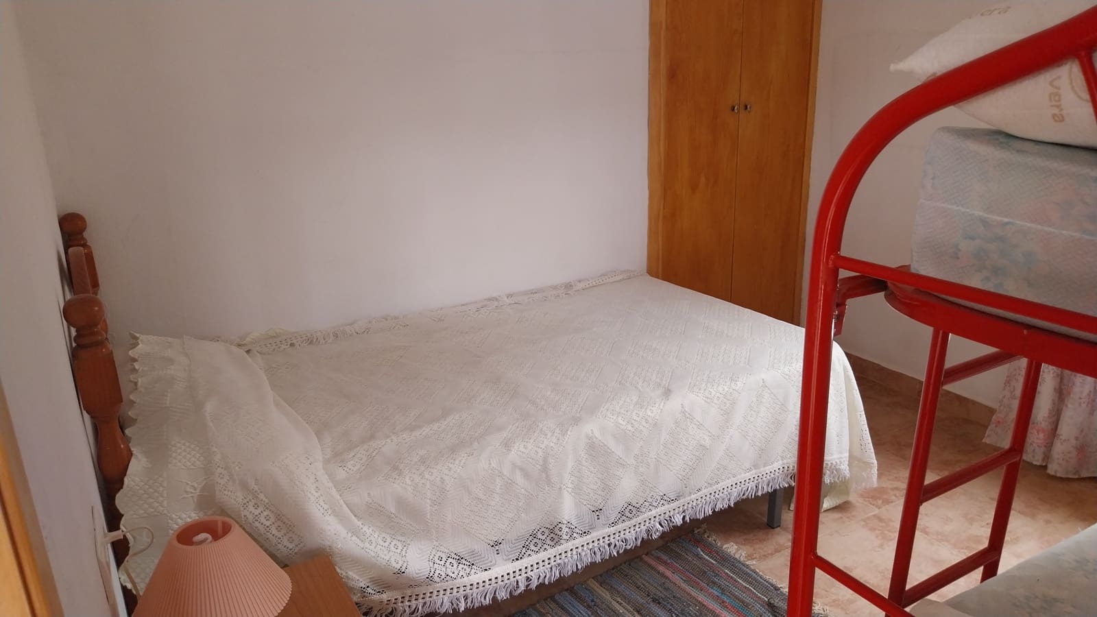 Radhus att hyra i Molvizar - 550 € (Ref: 9665627)