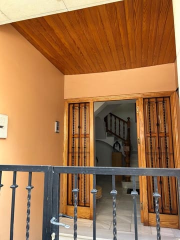 3 bedroom Townhouse for sale in Benirredrá with garage - € 470,000 (Ref: 9673624)