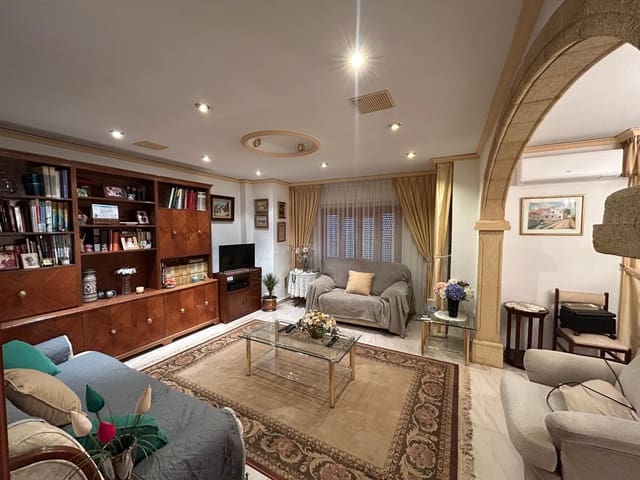 3 bedroom Townhouse for sale in Benirredrá with garage - € 470,000 (Ref: 9673624)