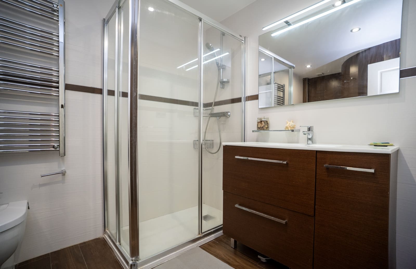 4 soveværelse Semi-Rækkehus til salg i Tarragona by med swimmingpool garage - € 618.000 (Ref: 9696861)