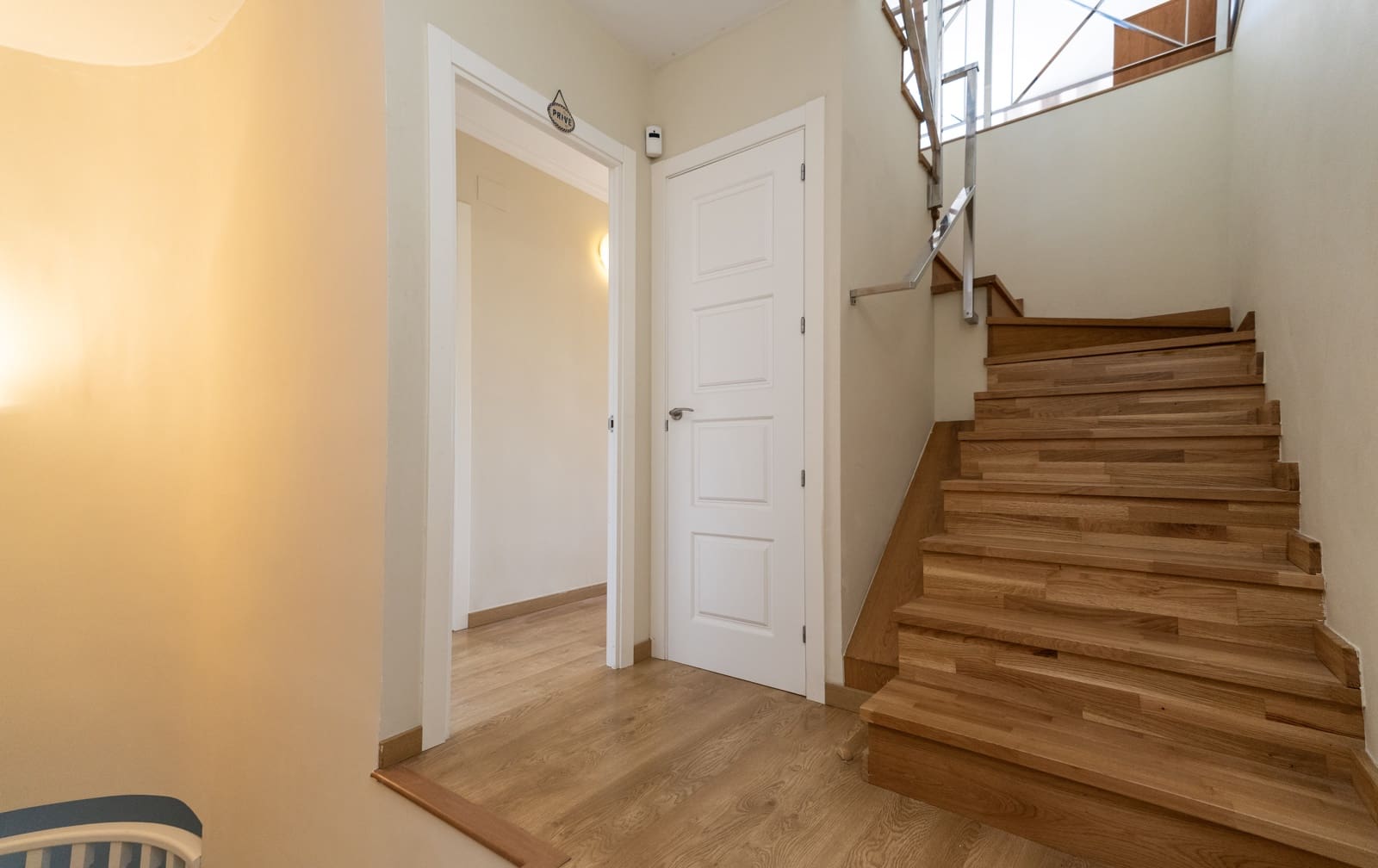 4 soveværelse Semi-Rækkehus til salg i Tarragona by med swimmingpool garage - € 618.000 (Ref: 9696861)